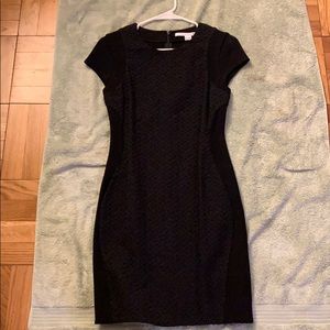 Beautiful black dress that all ladies need